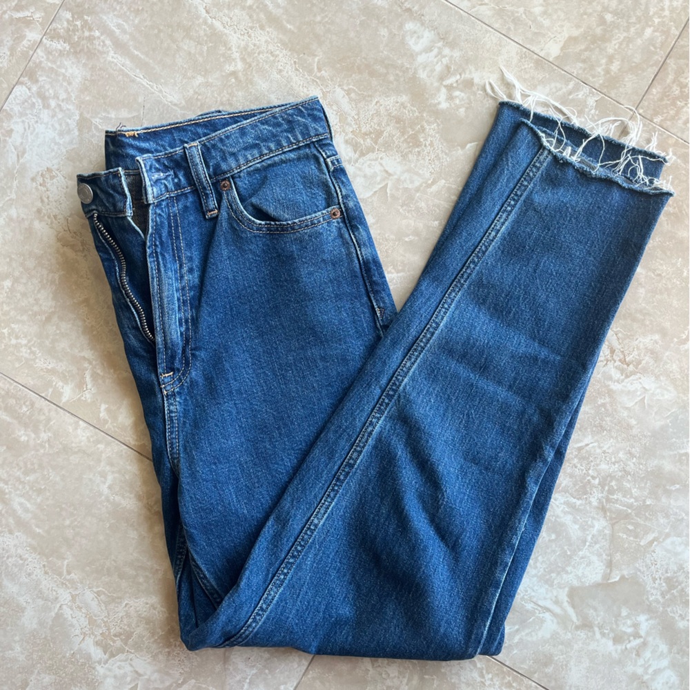 GAP Denim | Dark Wash High Rise Mom Jean Tall